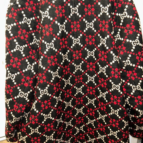 Gucci Black and Red Patterned Pea Coat - Picture 15 of 15